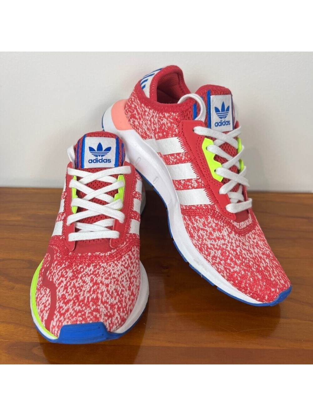 Adidas Originals Swift Run Red White Blue Neon Knit Sneakers Women’s 7.5